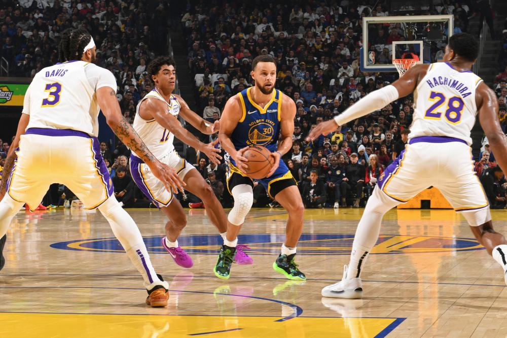 等待机会往 等待机会往