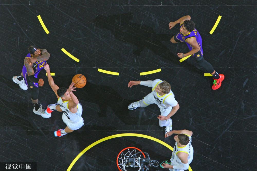 更在无形中 更在无形中