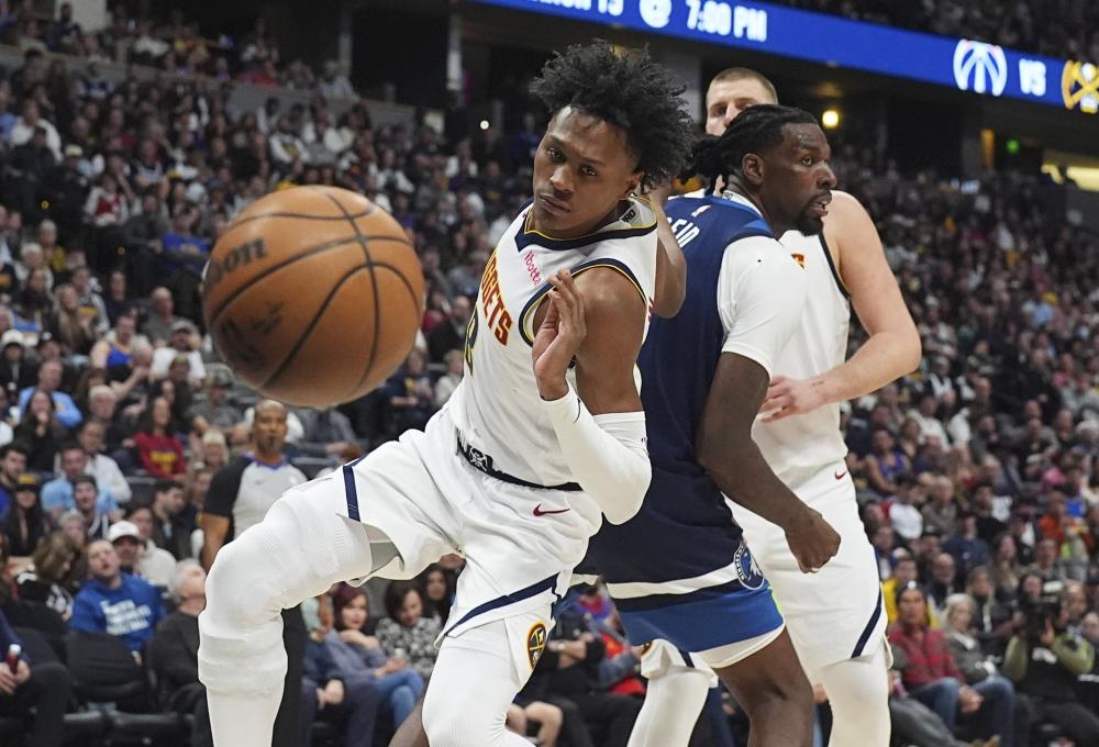 球队内线的 球队内线的