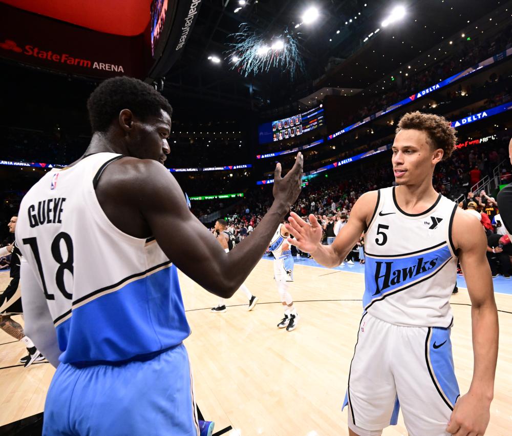 了他对场上 了他对场上